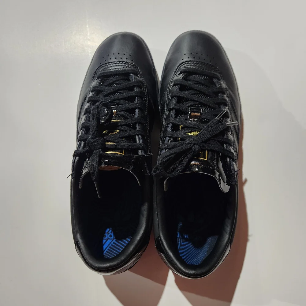 Adidas Puig Indoor Men's Size 8.5 - Picture 4 of 7